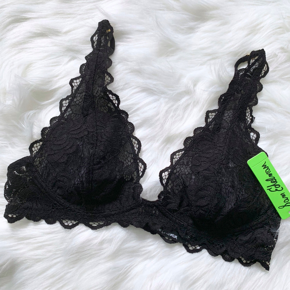 Sam Edelman Other - Sam Edelman || NWT Black Lace Triangle Bra
